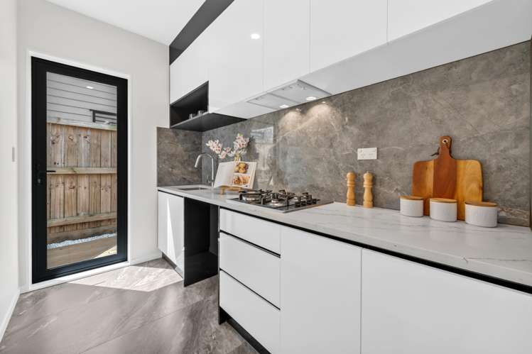 20 Hughs Way Flat Bush_28