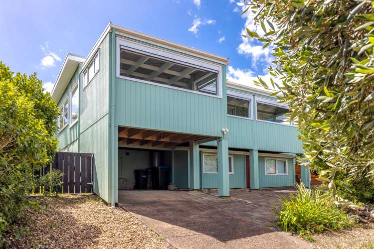 9 Hamilton Road Surfdale_1