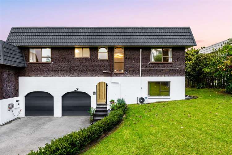 2/160 Stapleford Crescent Browns Bay_21