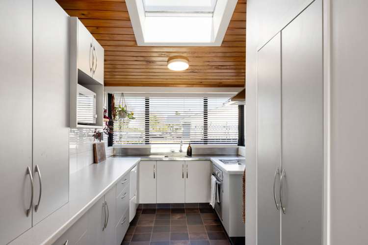 123 Scott Street Leamington_18