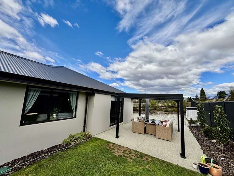 41 Wallis Drive 10126_9