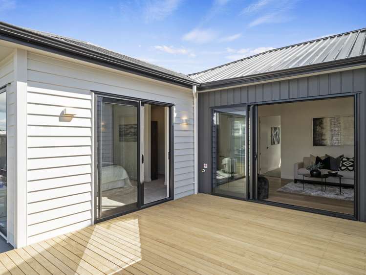 5 Hannah Lane Wainui_8