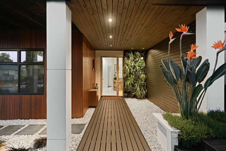 22 Gilbass Avenue Hamilton Lake_6