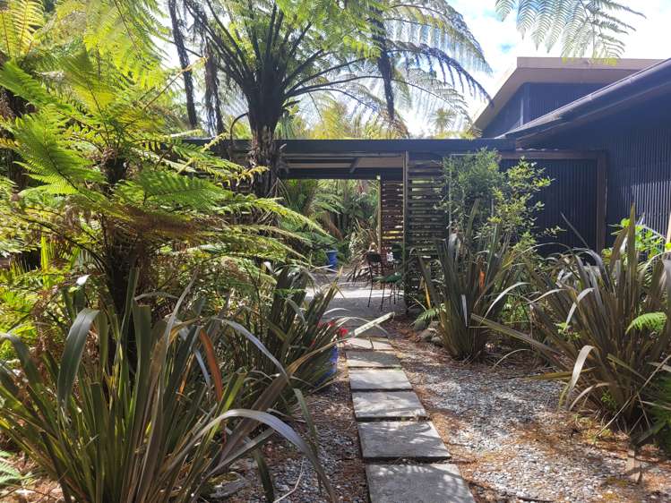 127 Brickfield Road Hokitika_39