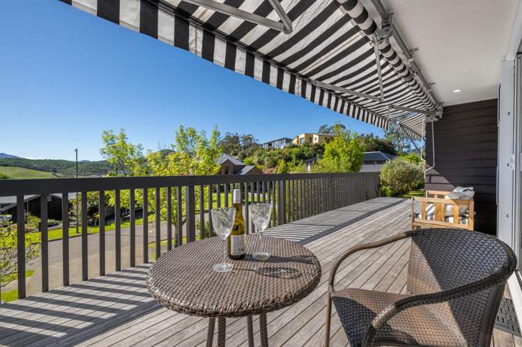 8 Fantail Heights Picton_11