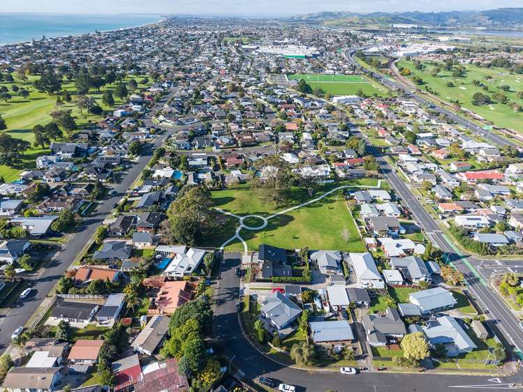 10A Epsom Road Mount Maunganui_27