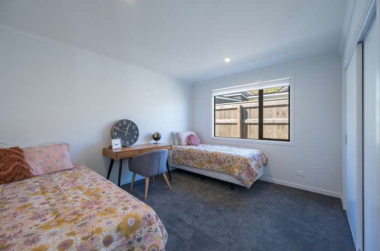 67 Sanctuary Drive Stoke_12