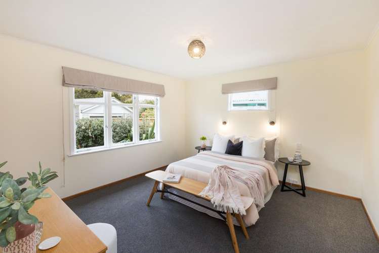 11 Churchill Avenue Feilding_4