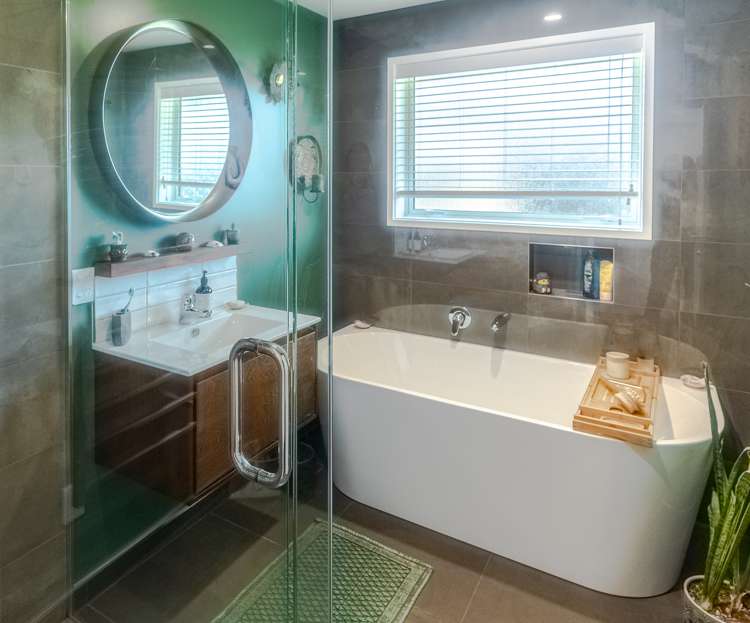 4 Korokia Way Richmond Heights_18