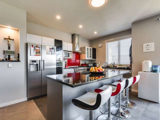 29 Magnolia Rise Waipahihi_4