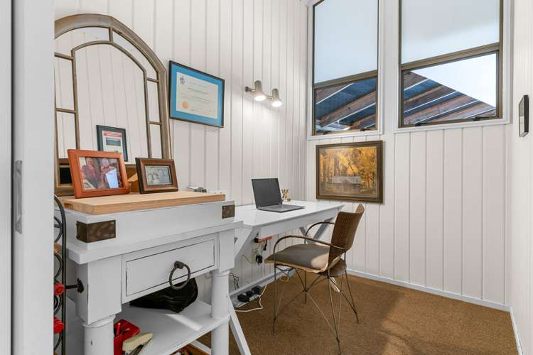 22 Dundas Road Riverside_31