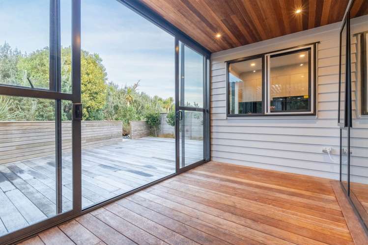 5 Kina Place Long Bay_34