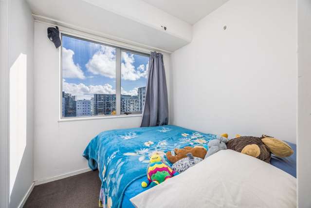 Apartment 9C/113 Vincent Street City Centre_4