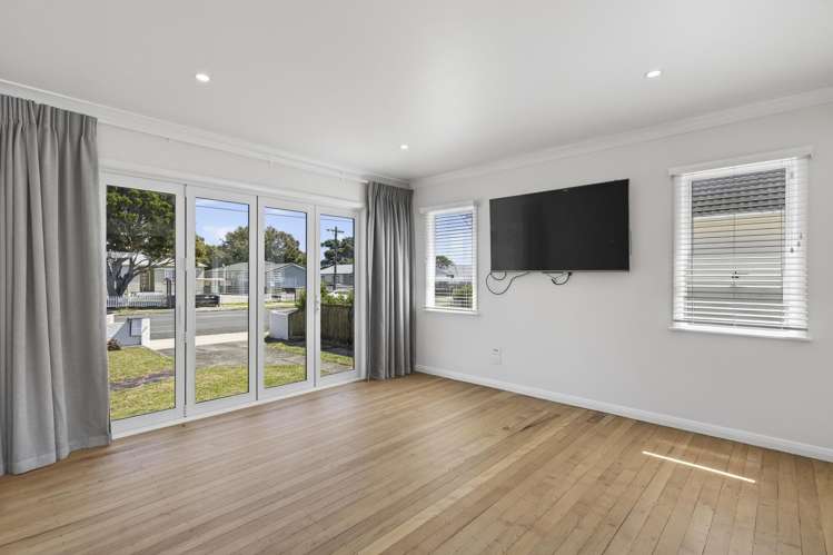 25 Waimea Street Westown_18