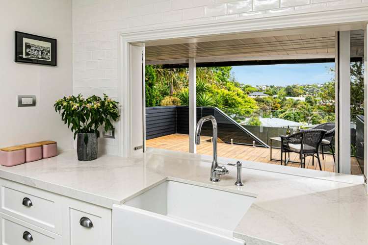 16 Weatherly Road Torbay_3