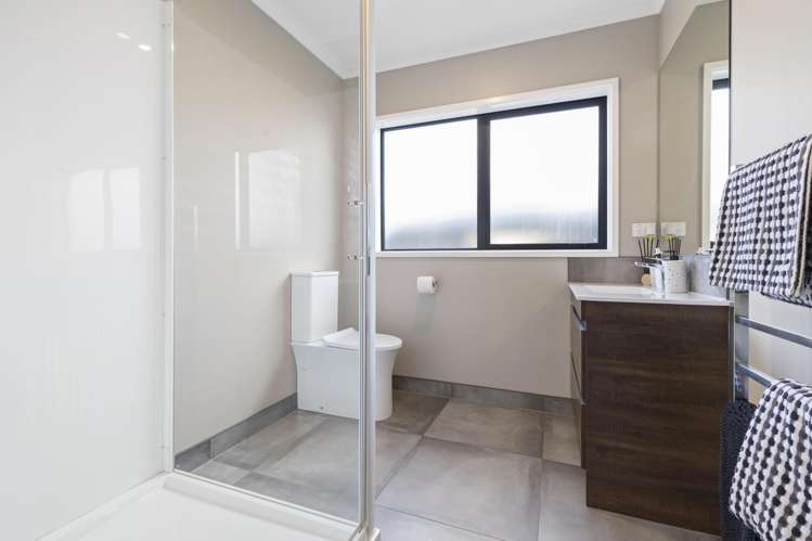 4 Rosslands Avenue Paerata_9