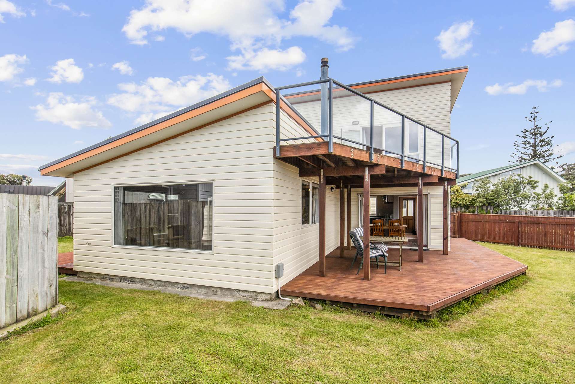 1 Frances Street Waikanae Beach_0