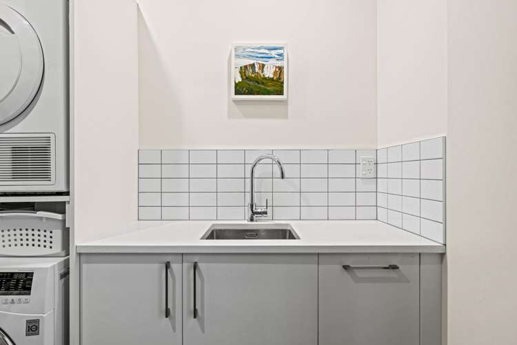 21 Muritai Terrace Mount Pleasant_10