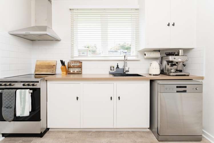 74 Bayfield Road Tainui_2