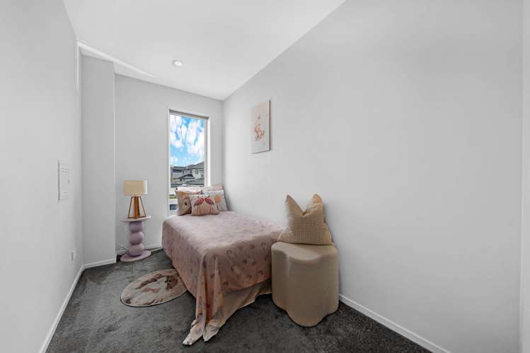 7 Freshland Drive Flat Bush_16