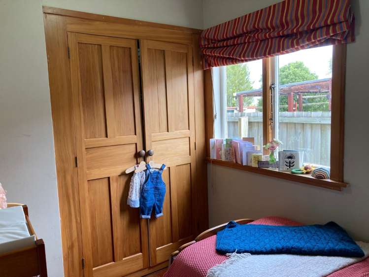 202 England Street Linwood_8