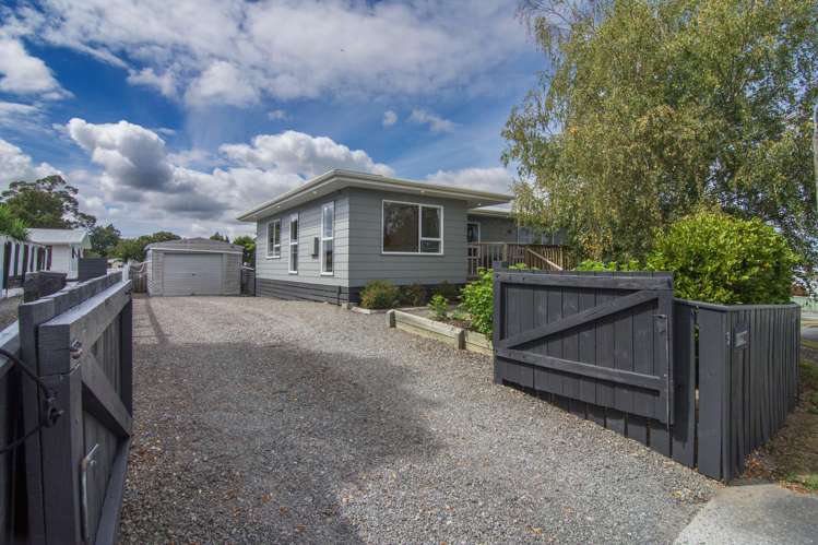 9 Alton Grove Masterton_15