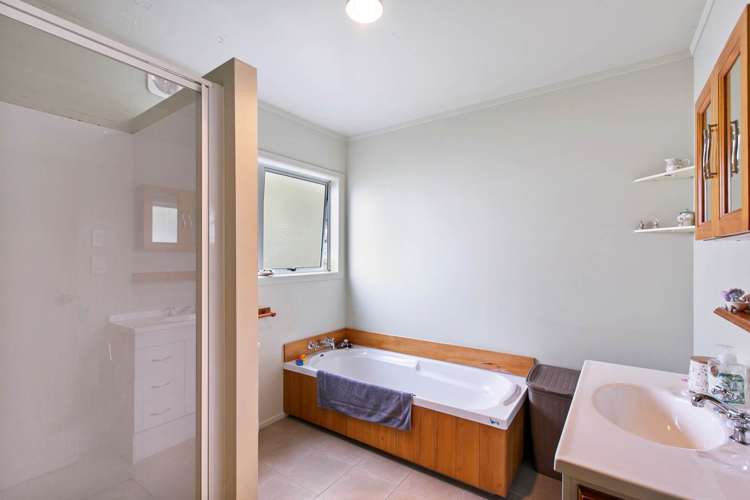 14 Egremont Street Belmont_18