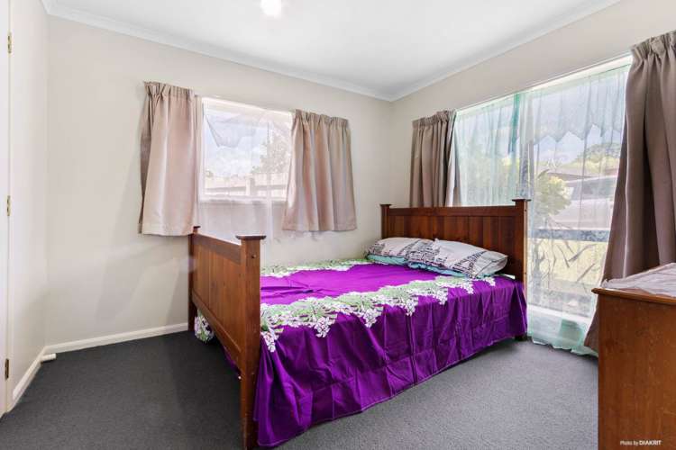 55 Hewlett Road Massey_10