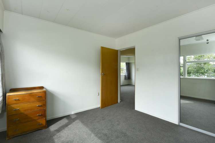 10 Kipling Crescent Stoke_12