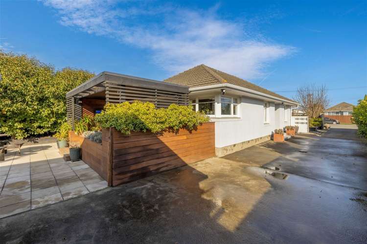 67 Amyes Road Hornby_15