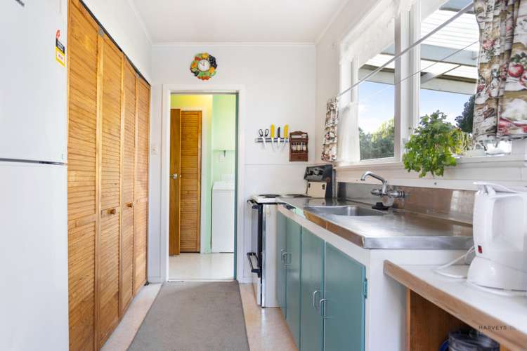 8 Surat Place Glen Eden_7