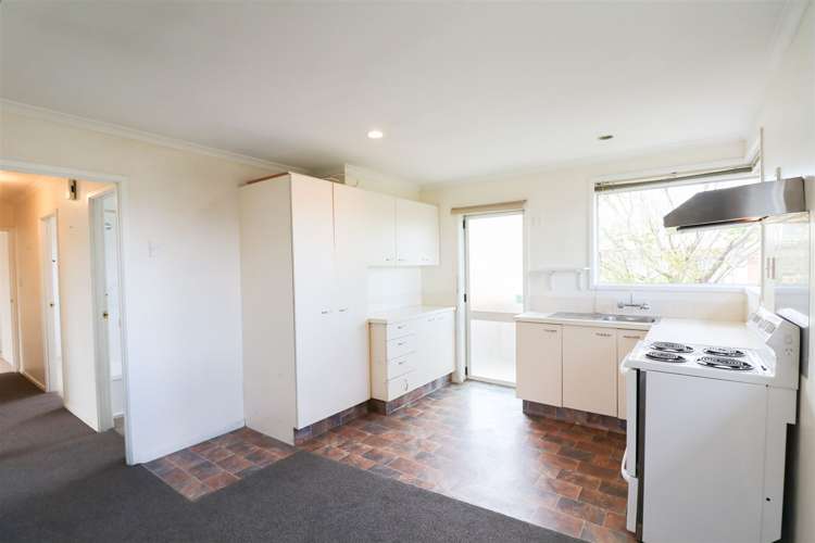 3/21 Preston Street West End_4