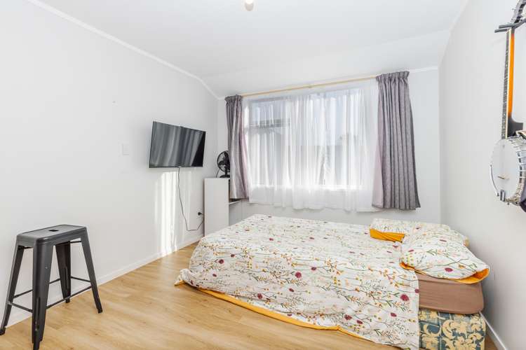 7 Connolly Place Huntly_21