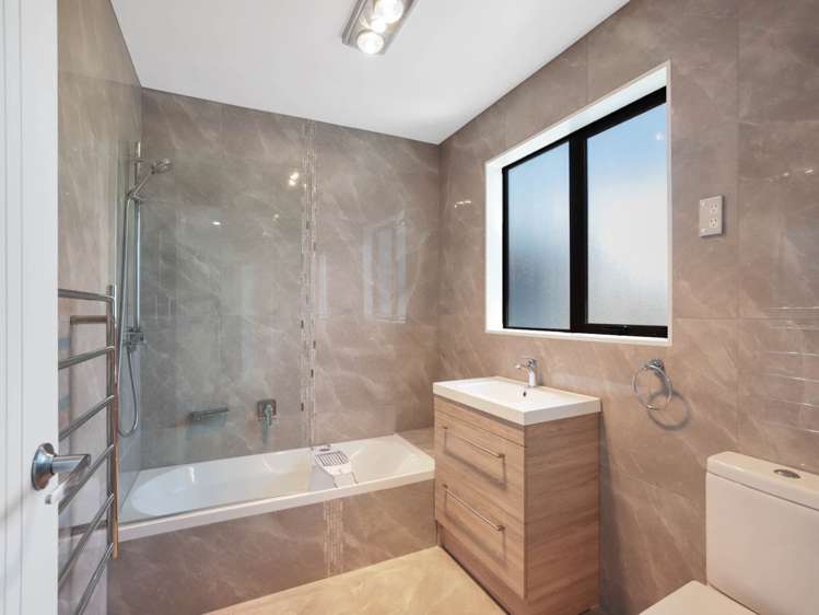 9B Kingdale Road Henderson_8