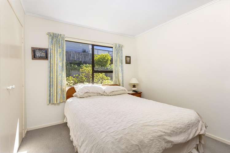 68 Gledstane Road Stanmore Bay_12