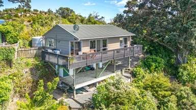 1695 Wyuna Bay Road_1