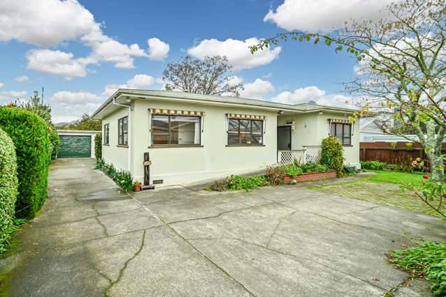Village fringe living with huge potential