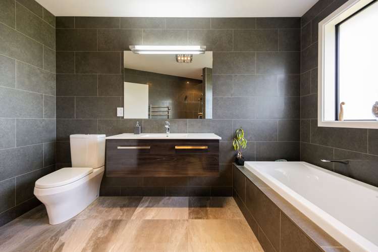 3 Baxter Michael Crescent Cambridge_25