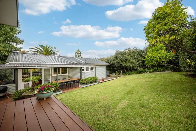 16 Mcphail Street Birkdale_13