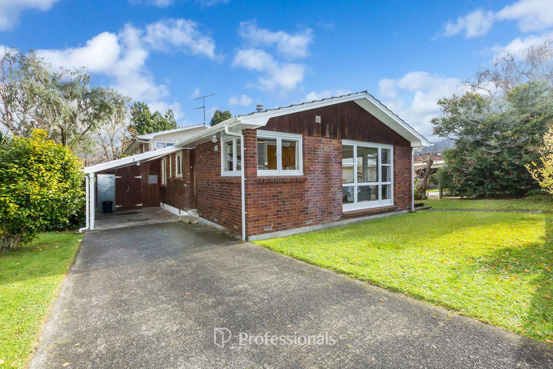 4 Dowling Grove Silverstream_0