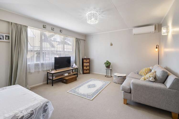 1,2,3/112 Roy Street Palmerston North_6