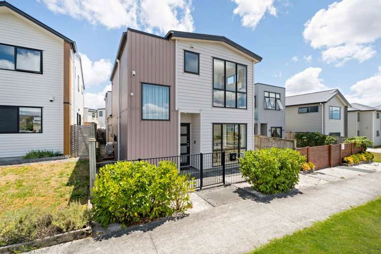 144 Hobsonville Road_2