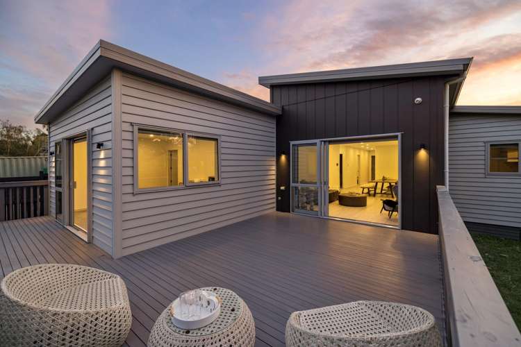 15A Elliot Street Riverhead_2