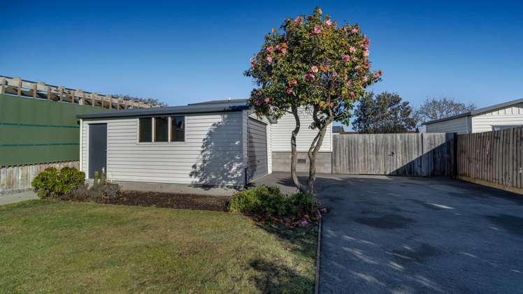 146 Estuary Road South New Brighton_10