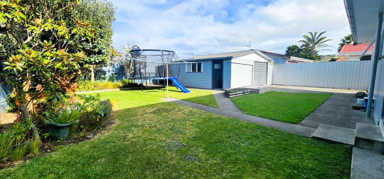 18 Frickleton Street Taradale_12