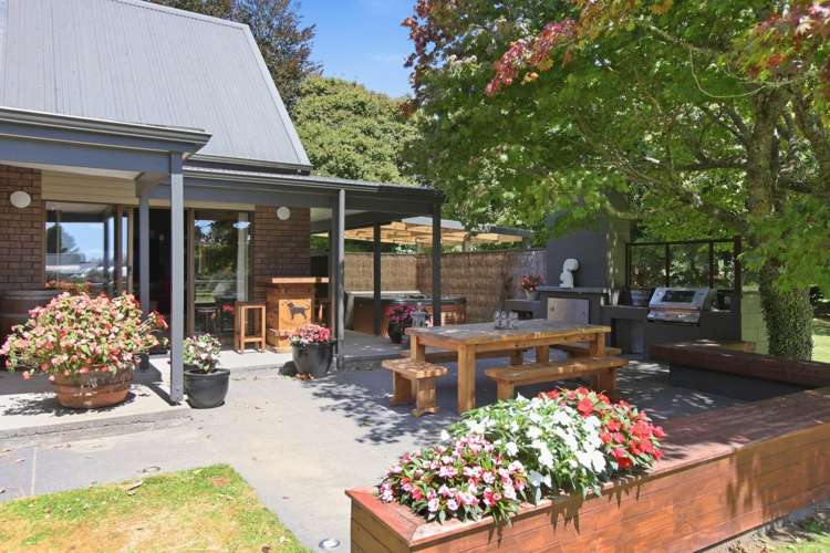 17 Ridgewood Drive Ridgewood_25