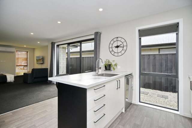 72 Quinn Crescent Woodend_4