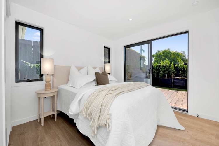 1/97 Cook Street Howick_23