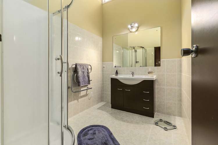 13 Cezanne Place New Lynn_14