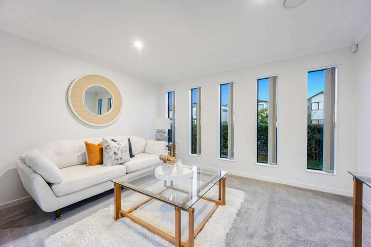 2 Irving Place Hobsonville_12